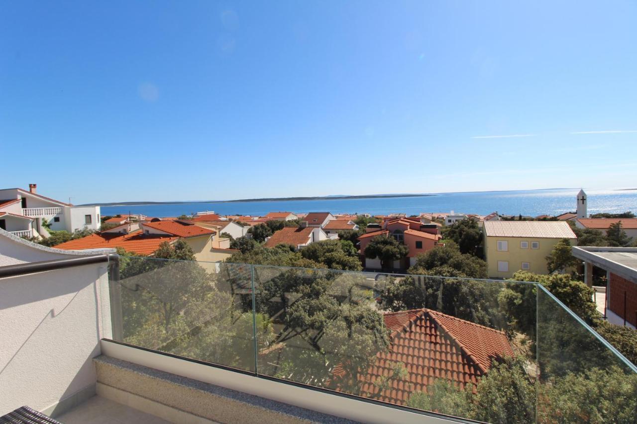 Apartments And Rooms With Parking Space Mandre, Pag - 6309 Kolan Exterior photo